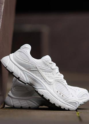 Nike v5 rnr white