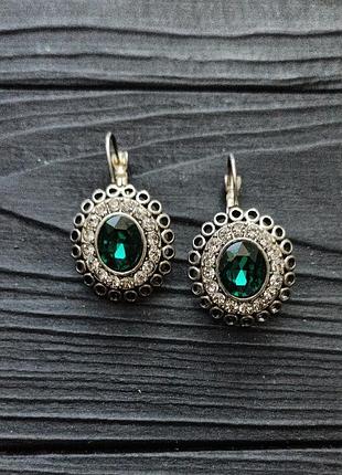Серьги женские  с зелёным камнем посеребренные