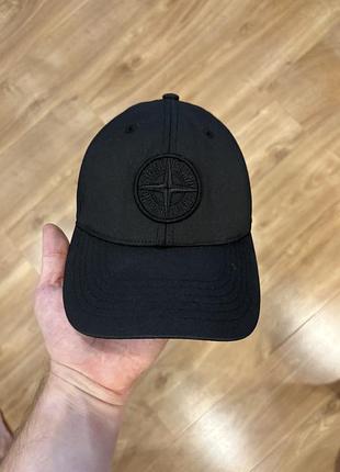 Stone island cap black