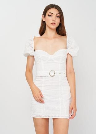 Біла сукня-міні bershka з поясом (розмір s/m)