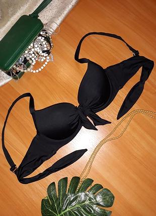 Черный верх от купальника tezenis