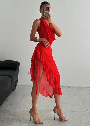 Розпродаж сукня prettylittlething міді з відкритою спиною