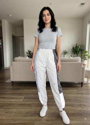 Стильні спортивні штани / джогери від bershka