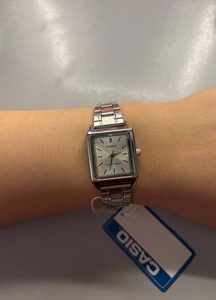 Елегантний жіночий годинник casio (оригінал, повний комплект)