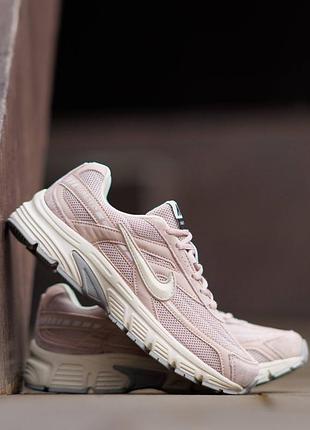 Nike initiator pink white grey gore-tex