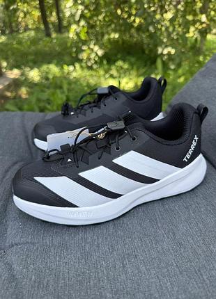 Мощные крутые кроссовки детские  adidas terrex agravic trail