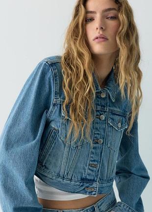 Джинсова куртка pull&bear  s-m, стан  нової.