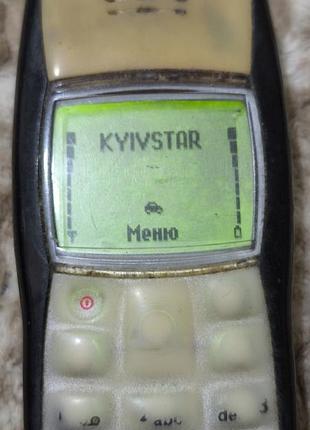 Nokia 1100 4