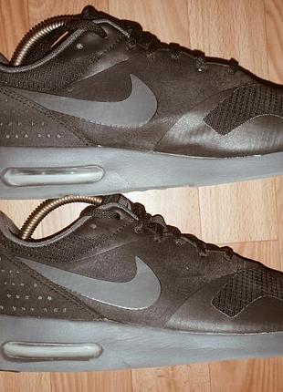 Кросівки nike air max tavas розмір 41-42 довжина стельки по факту 26.7 см