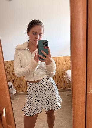 Стильна біла кофта