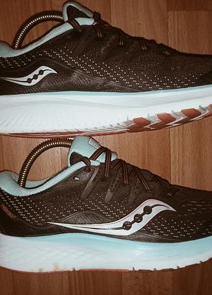 Кросівки saucony ride iso 2 розмір 40-41 довжина стельки по факту 26.2 см коричневому кольорі з бірюзовими та червоними акцентами