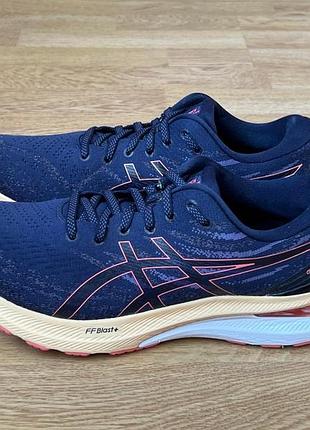 Кросівки asics 42 розміру