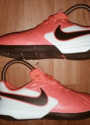 Футзалки nike timempo legend 8 размер 33 длина потолков 20.5 см по факту 21 см