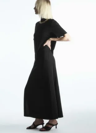 Платье женское cos mock-neck maxi t-shirt dress/м
