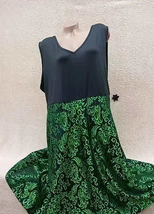 Платье,р52-54💚🖤💚🖤