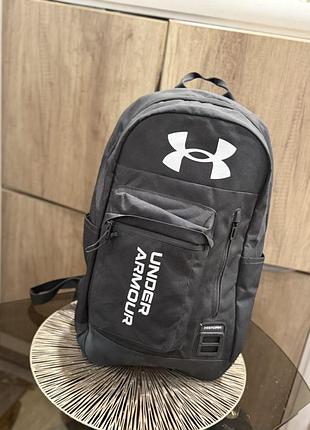 Рюкзак від бренду under armour