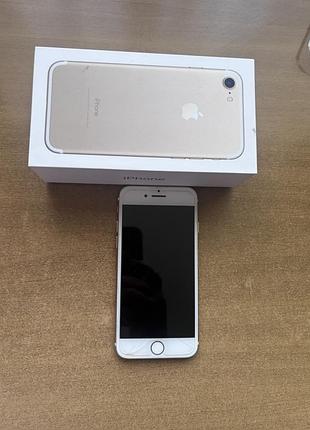 Айфон apple 7 + захисне шкло і чохол 3