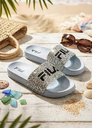 Серебристые шлепанцы пенки с надписью-fila р.34, 35, 36, 37, 38