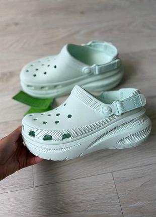 Крокси шльопанці оригінал crocs m5w7 рр.37-37.5