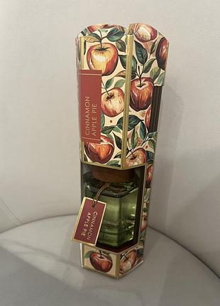 Аромадифузор для дому яблучний пиріг з корицею cinnamon apple pie