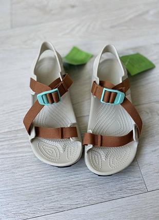 Сандалии оригинал crocs m5w7 гг.37-38