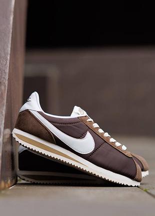 Nike cortez brown white