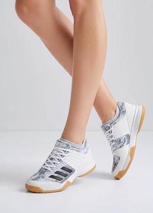 Жіночі волейбольні кросівки adidas ligra 5 (оригінал)