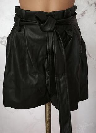 Шорты с тоненьким флисом от zara
