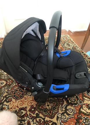 Продам автолюльку (автокрісло) carrello epica групи +0 до 13 кг
