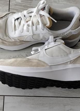 Кроссовки nike waffle debut