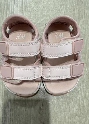 Босоніжки від h&m