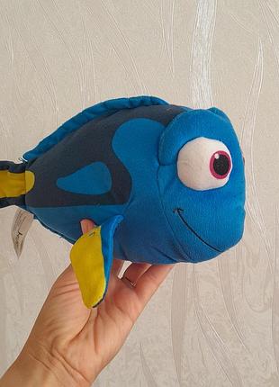 М'яка іграшка рибка дорі (dory) з мультфільмів «у пошуках немо» та «у пошуках дорі» від disney pixar.