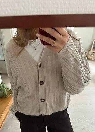 Кардиган красивый