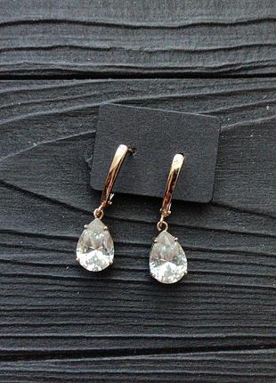 Серьги подвески капля