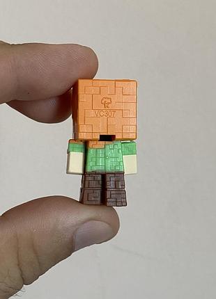 Іграшка kinder joy minecraft алекс 2