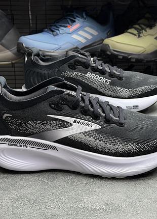 Кросівки brooks 4