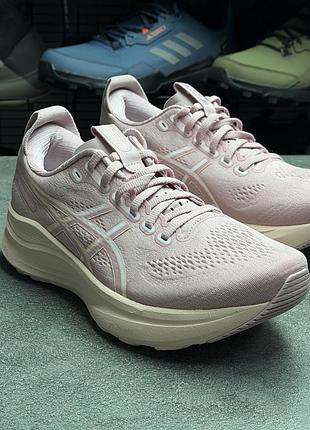 Кросівки asics