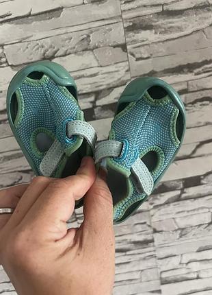 Аквашузи,босоножки nike,20 розмір