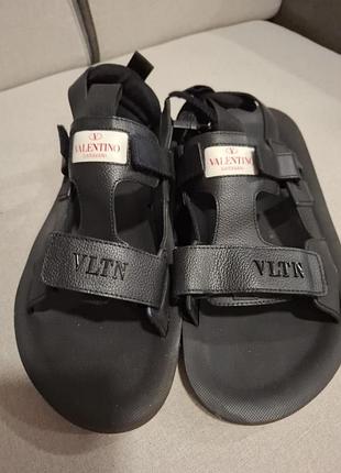 Сандалі valentino garavani