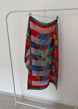 Яскрава шовкова хустка lanvin