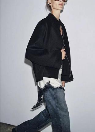 Стильне коротке пальто, бомбер з вовни , без підкладу на блискавці  zara, оригінал