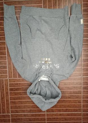 Кофта кенгурушка superdry