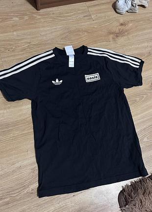 Футболка adidas чоловіча розмір s 100%хлопок