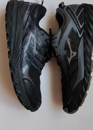 Asics и mizuno goretex 2 пары треккинговых кроссовок 30-30.5см
