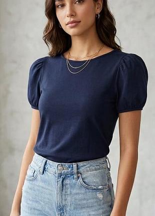 Укорочена футболка uniqlo з пишними рукавами ліхтариками