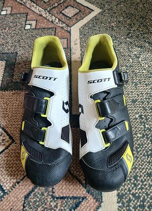 Велзувь scott