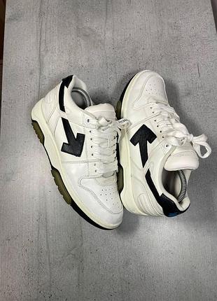 Off-white out of office оригінал