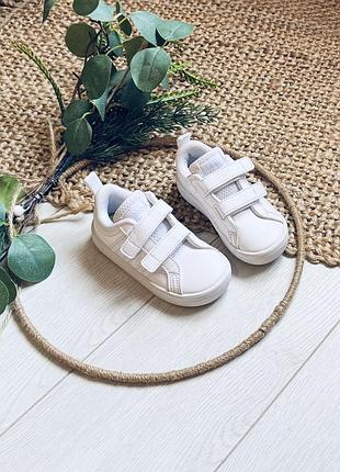 🥥кросівки adidas р 6 устілка 14.5 як нові ціна -400 г