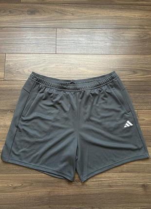 Чоловічі спортивні шорти adidas climacool