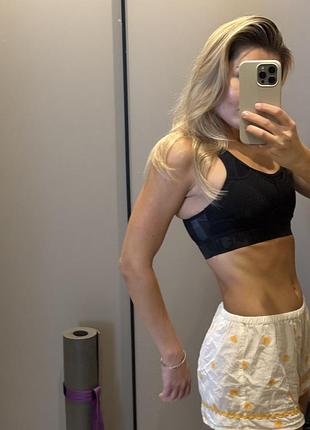 Топ nike dri-fit 3